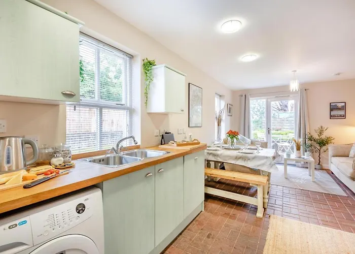 2 Bed In Oc-p32645 *